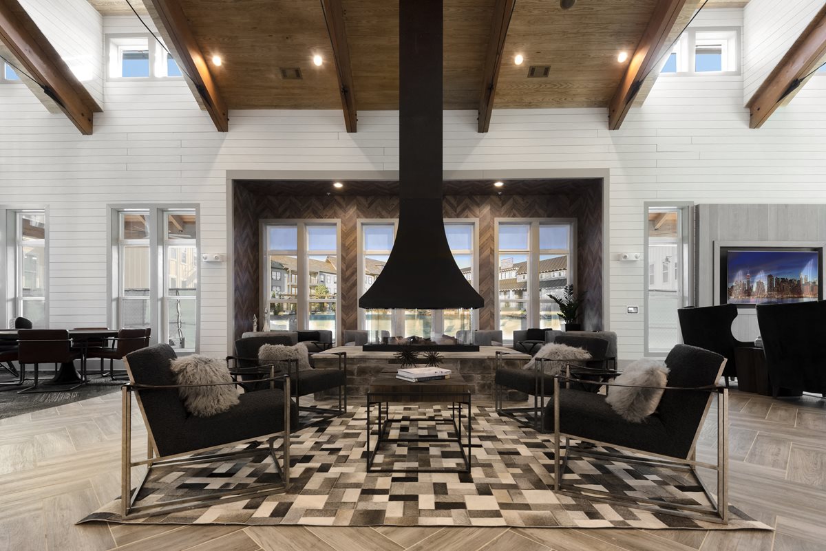 Retreat At Iron Horse Apartments